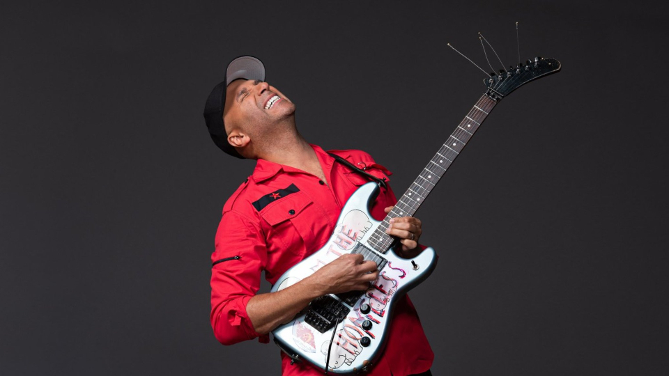 Electric Guitar Online Course by Tom Morello