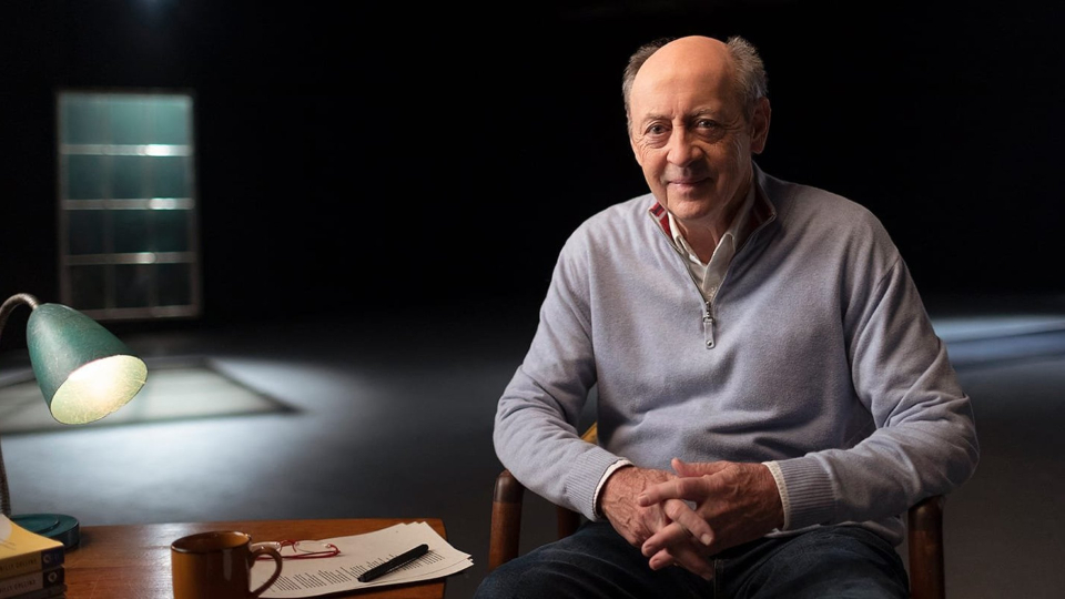 Reading and Writing Poetry Online Course by Billy Collins